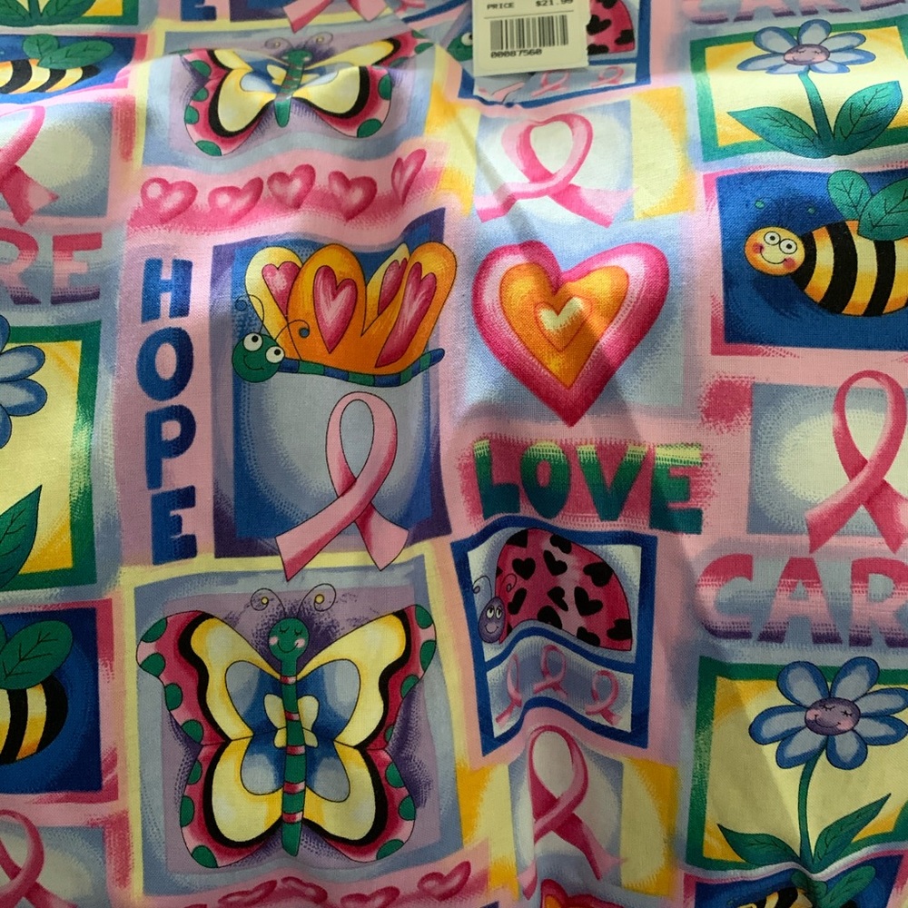 Scrub top - Picture 2 of 3